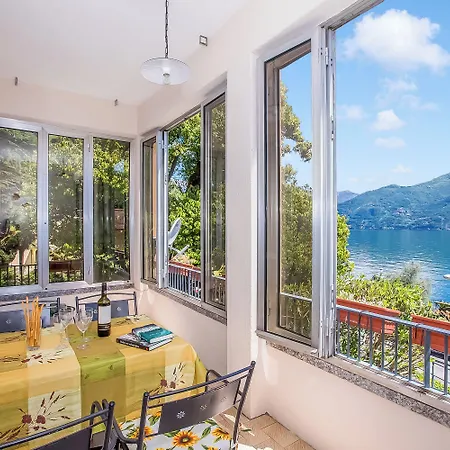 Apartment Fronte *