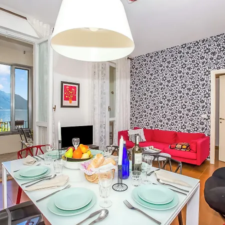 Fronte Apartment
