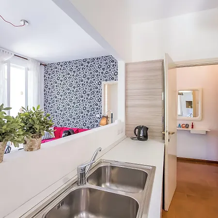 Apartment Fronte *